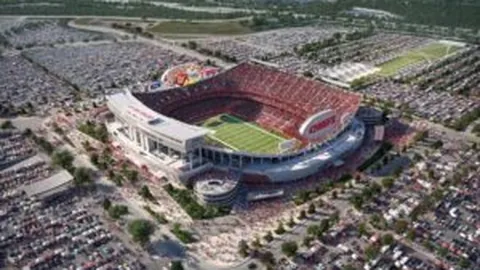 “张可欣开启体操新周期首战，高低杠项目成功夺冠”